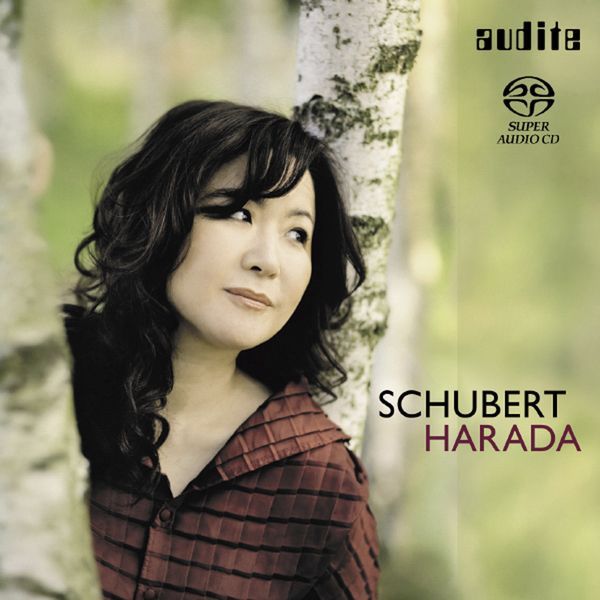 Hideyo Harada, Piano.